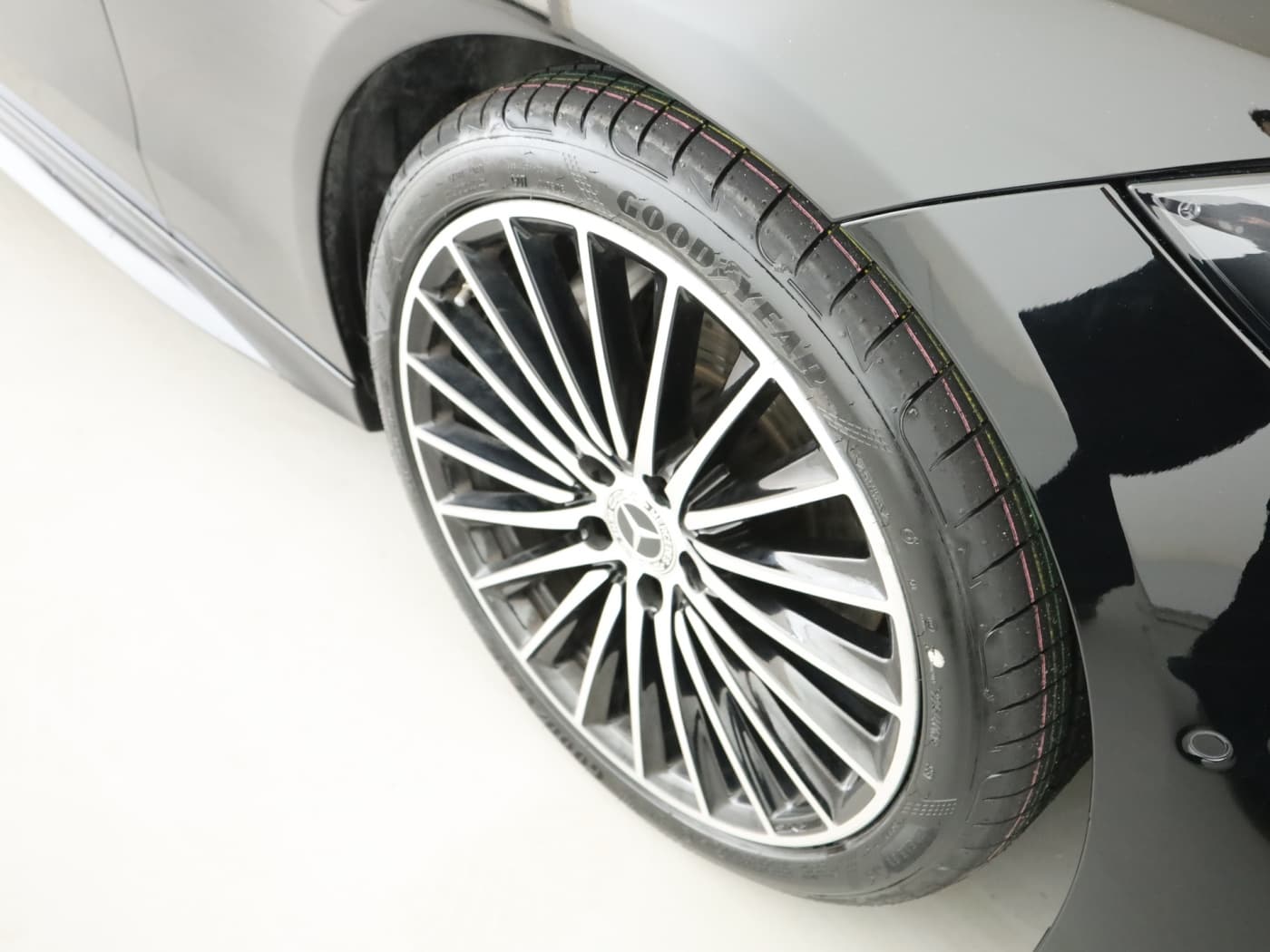 Mercedes-Benz C 300 d 4M Bild 21