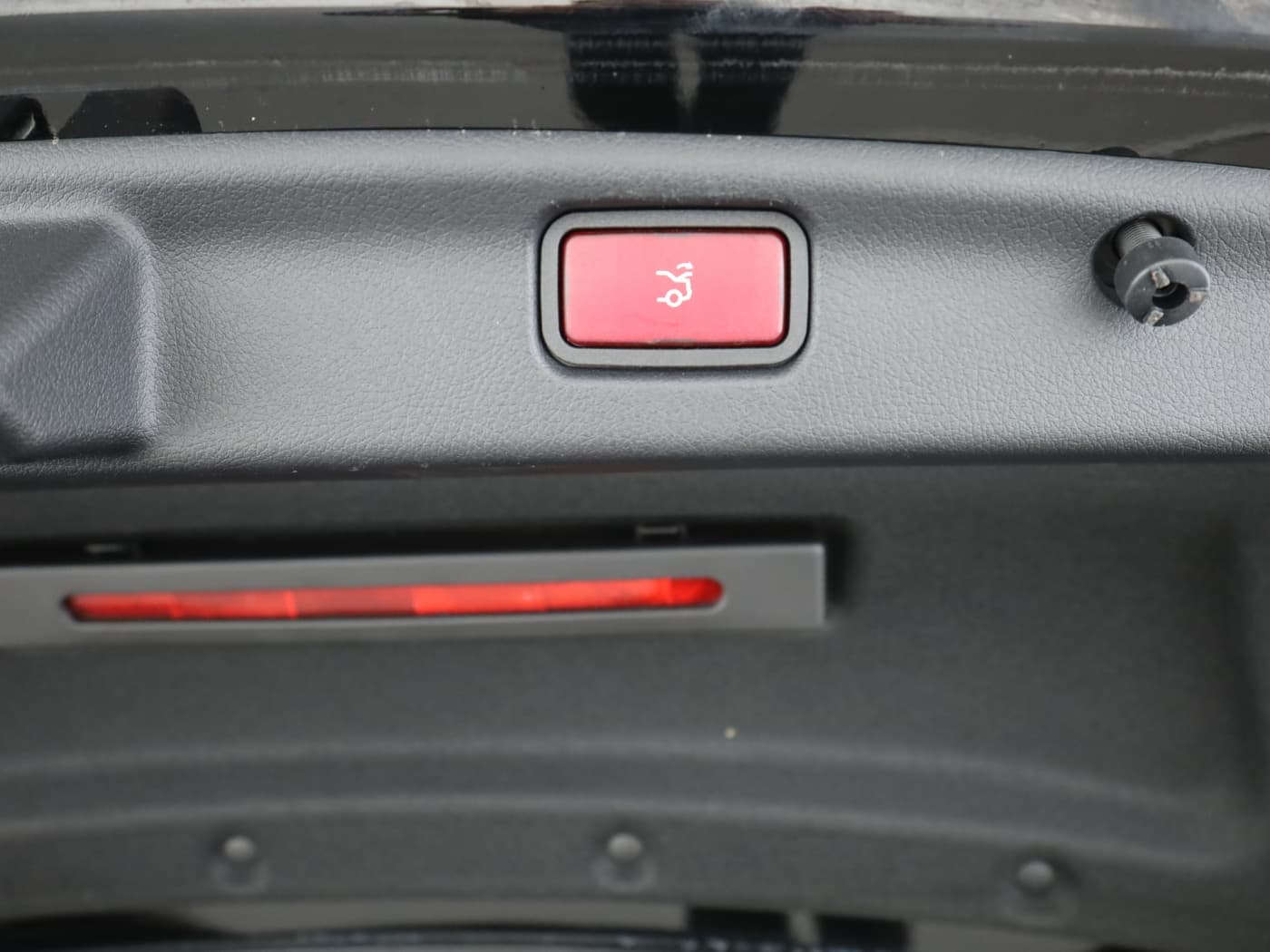 Mercedes-Benz C 300 d 4M Bild 24