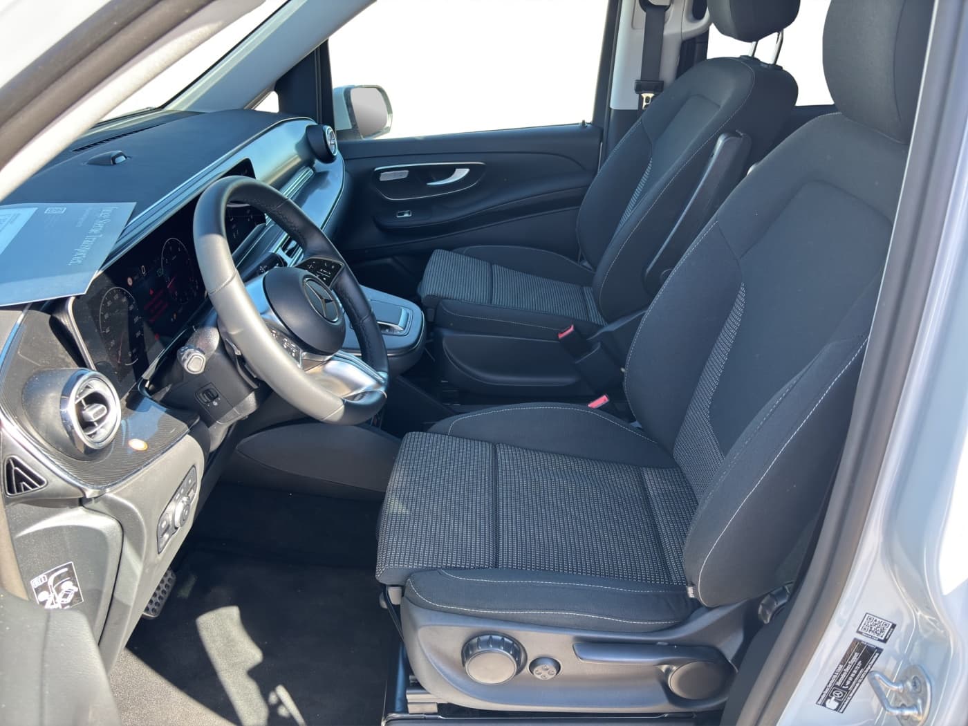 Mercedes-Benz V 250 d Style lang Bild 13