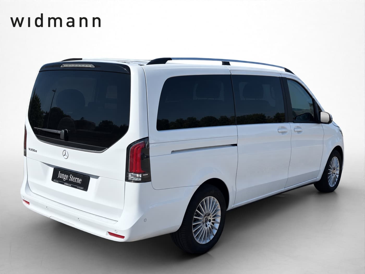 Mercedes-Benz V 250 d Style lang Bild 3