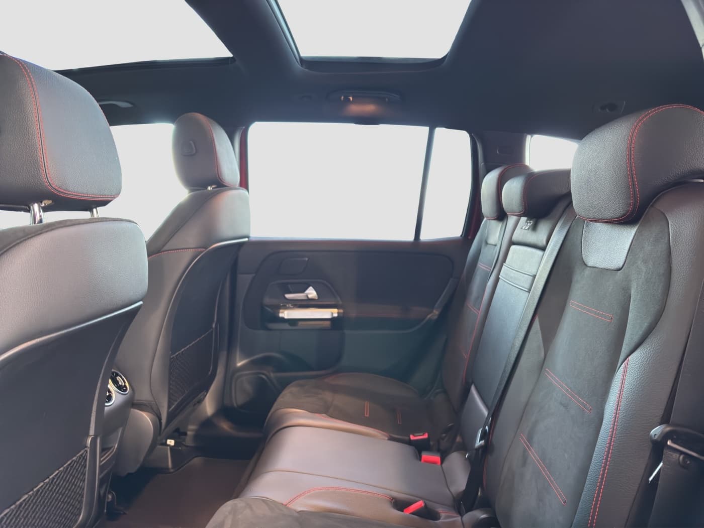 Mercedes-Benz GLB 200 Bild 17