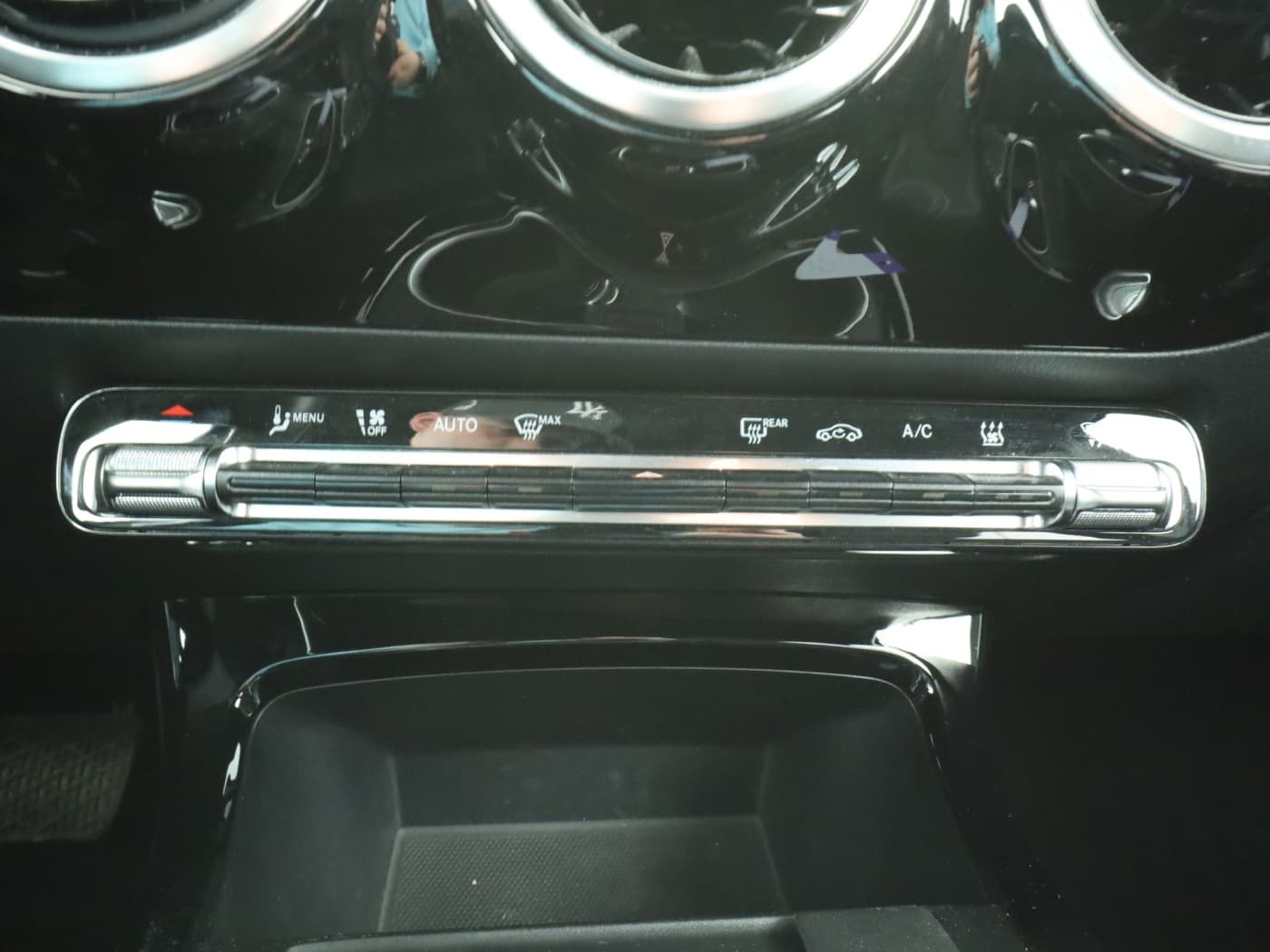 Mercedes-Benz A 250 e Bild 14