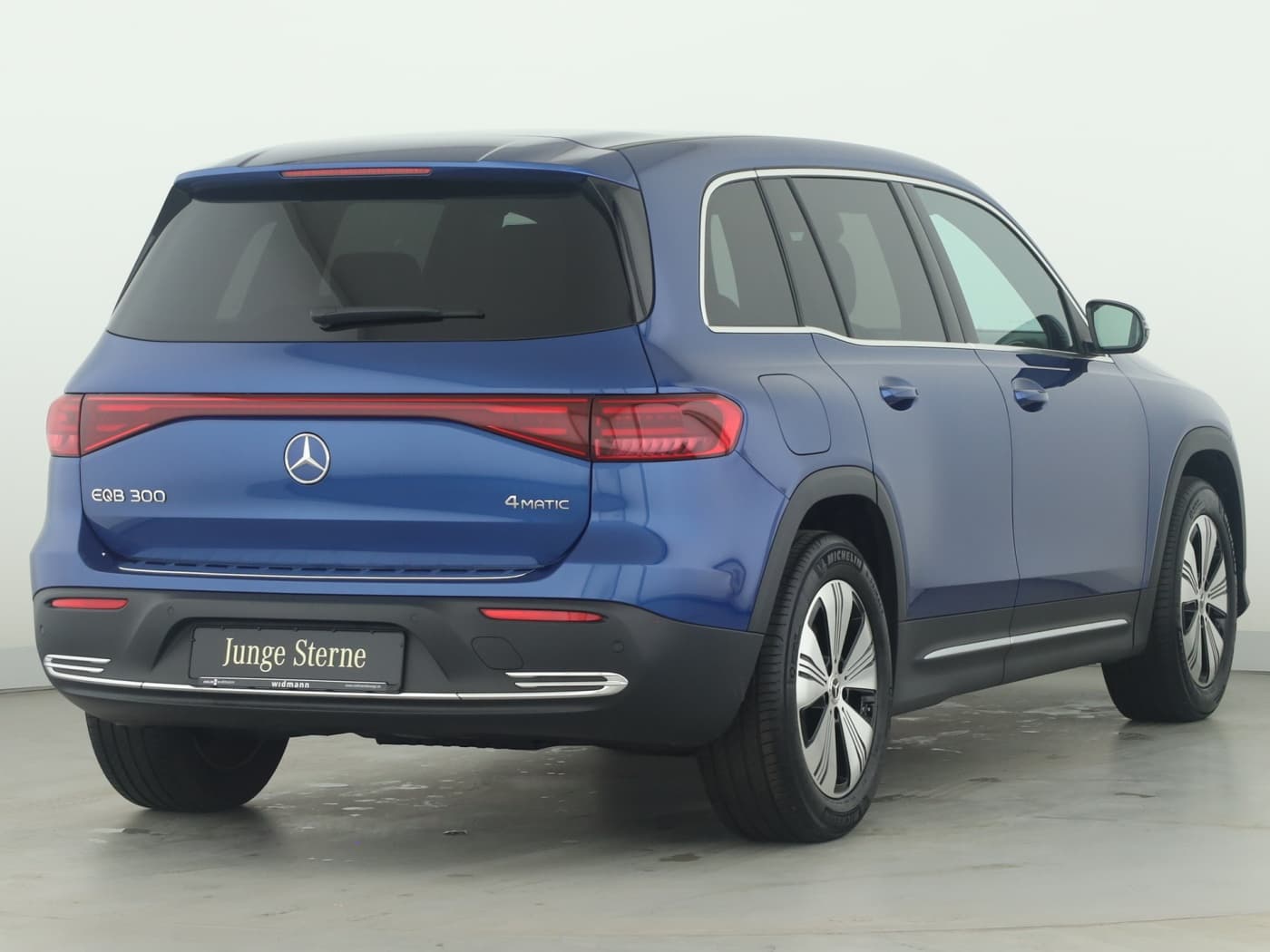 Mercedes-Benz EQB 300 4M Bild 2