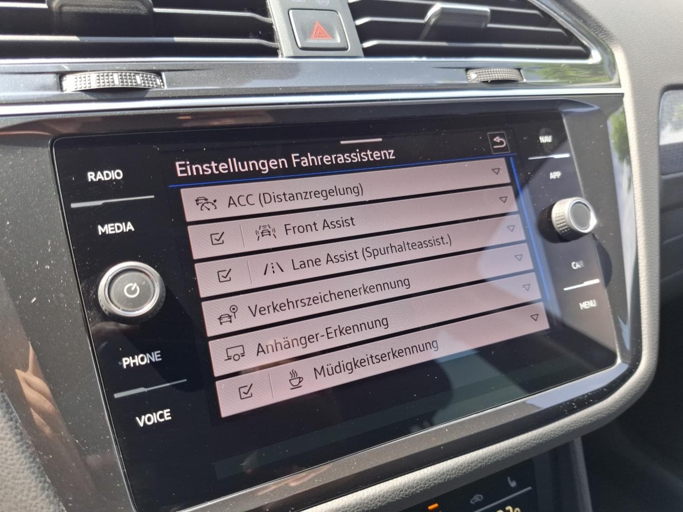Volkswagen Tiguan 2.0 TDI Life Bild 22